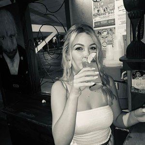 Meet your Posher, Tori